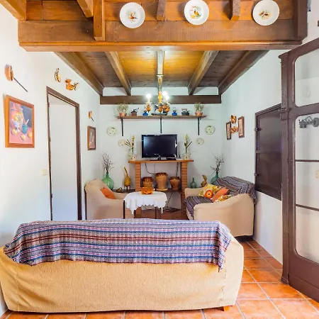 Cubo's Cortijo La Palmera Casa de Férias *